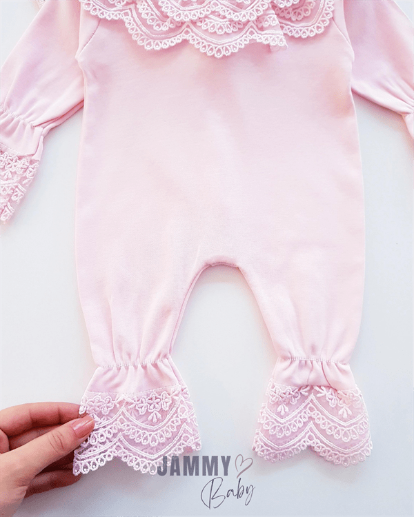 Carmen Scallop Lace Laura Jumpsuit Set With Hat - PINK - Jammy Baby Canada